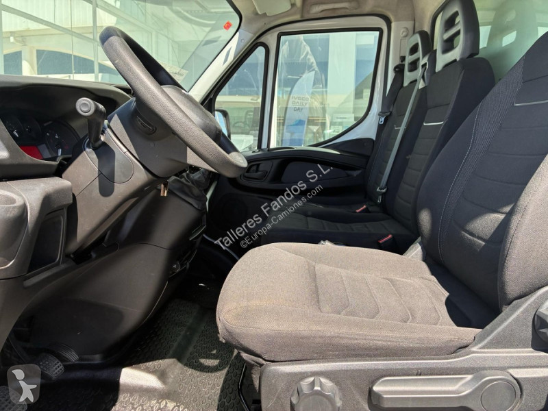 شاحنة Iveco  35C16 20m3