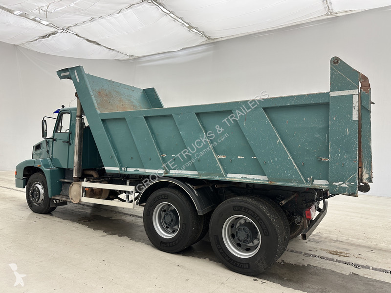 شاحنة Volvo NL12 - 6x4