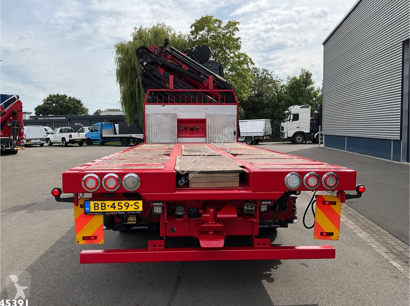 شاحنة Volvo 540 8x4 HMF 85 Tonmeter laadkraan +...
