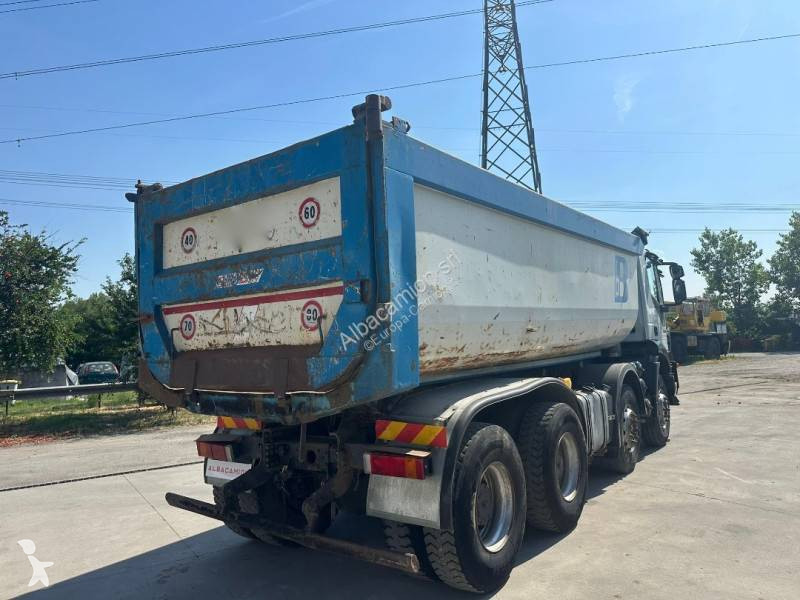 شاحنة Iveco