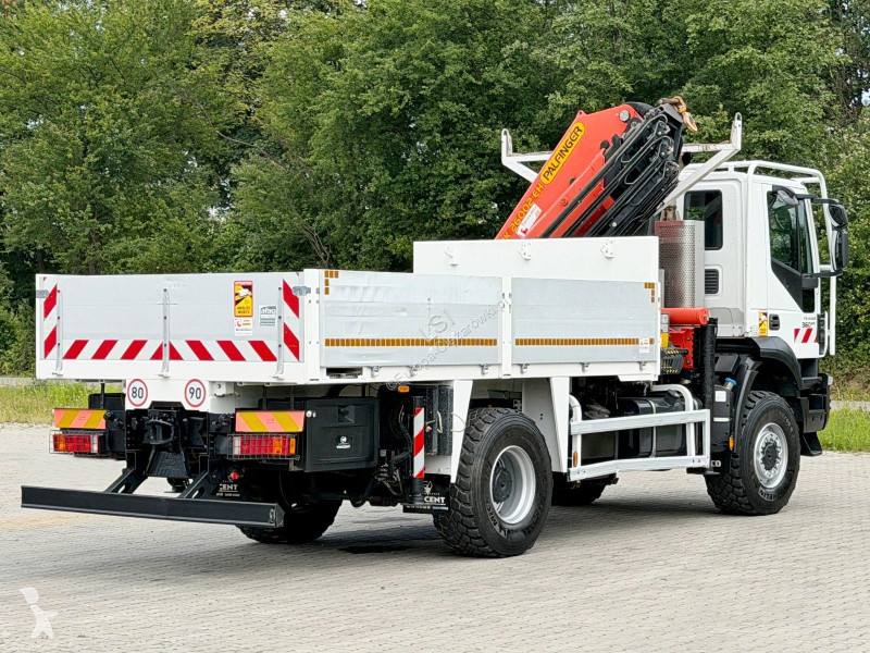 شاحنة Iveco TRAKKER 360*PRITSCHE 4,50*PK 26002...