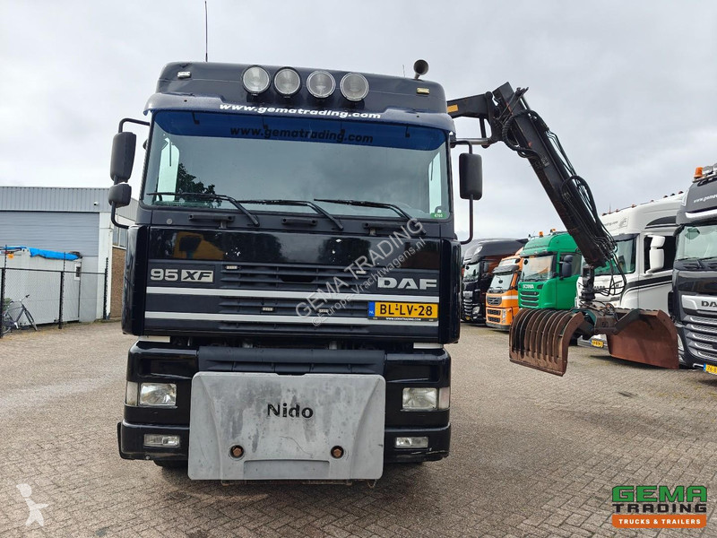 Camion DAF AK48XS 530 8x2/4 SpaceCab Euro3 -...