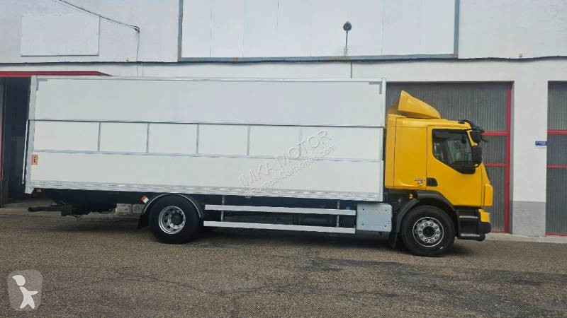 شاحنة Volvo