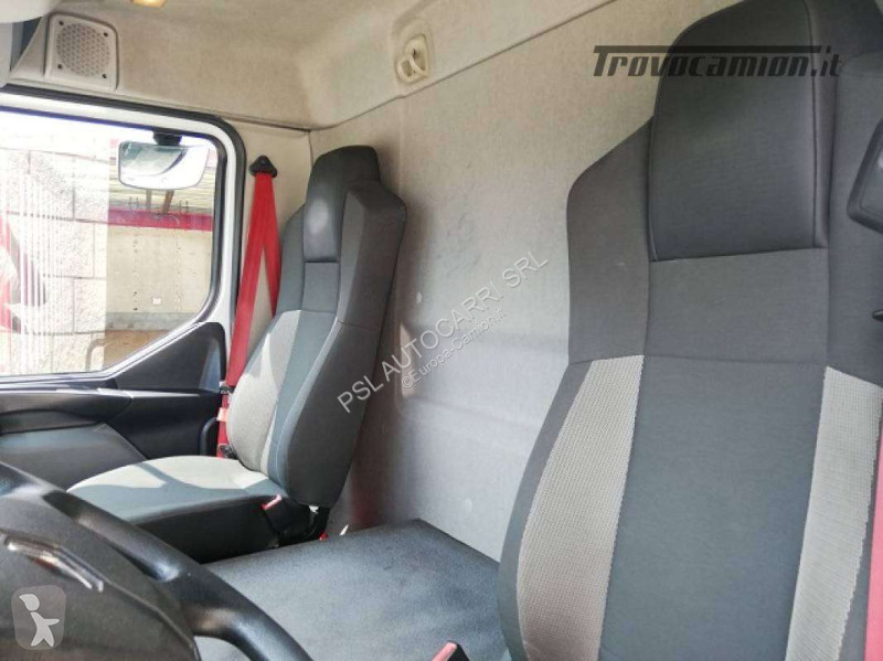 شاحنة Renault D16-240