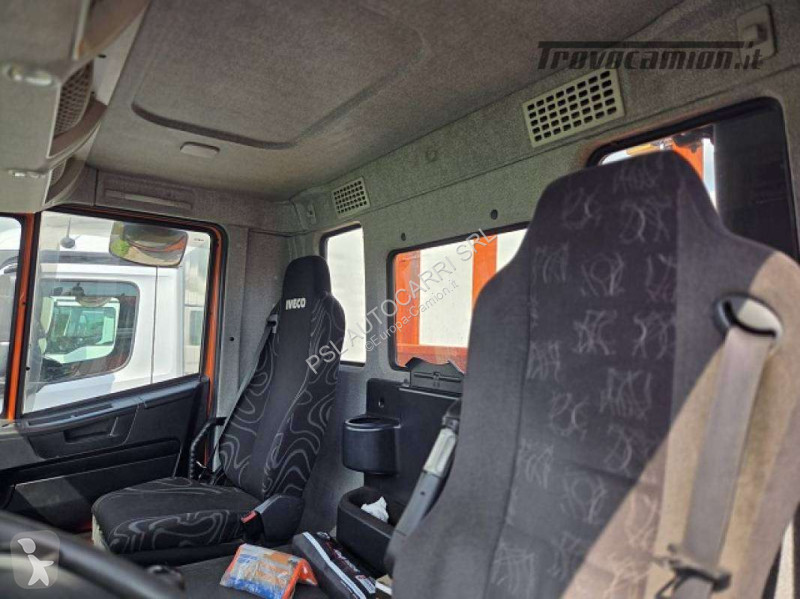 شاحنة Iveco AD 260S36