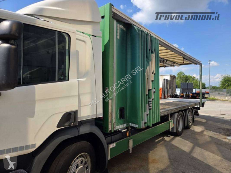 شاحنة Scania P320 6x2