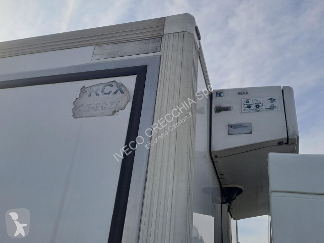 شاحنة Volvo FL100