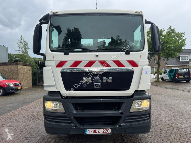 شاحنة MAN TGS 6X2 EURO 5