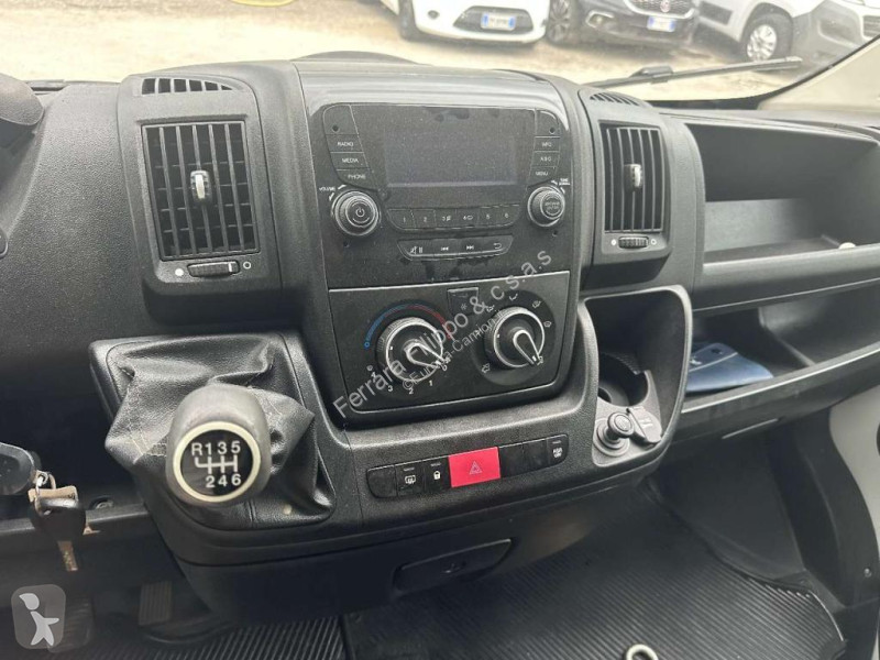 شاحنة Peugeot