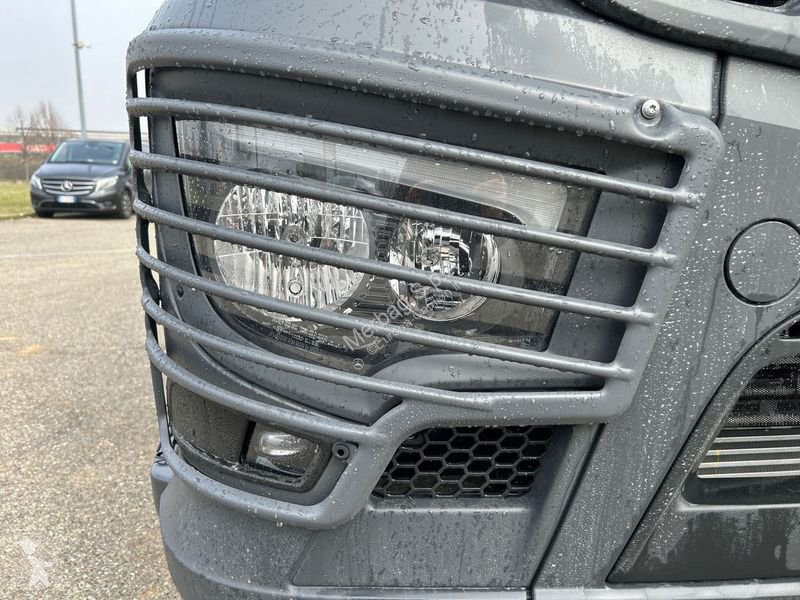 Camion Mercedes Arocs  2546 L 6x2