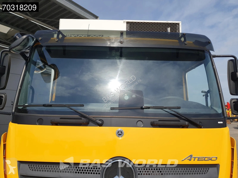 شاحنة Mercedes 1021 4X2 5,20m Box Frigoblock...