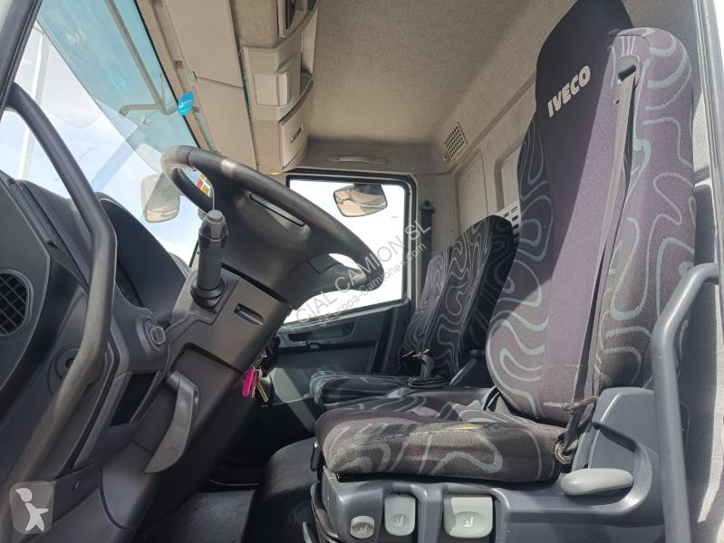 شاحنة Iveco  180E 25