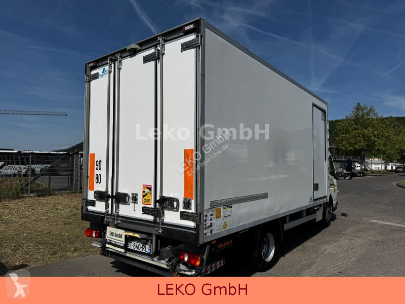شاحنة Fuso Mit Carrier Sp 750Mt