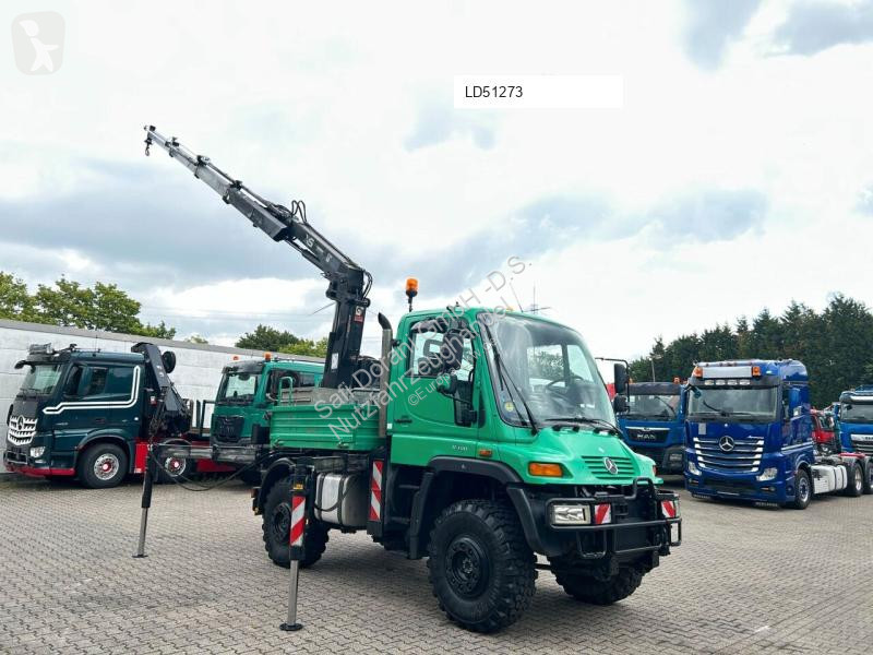 شاحنة Mercedes U400 + HIAB 122E 4x4