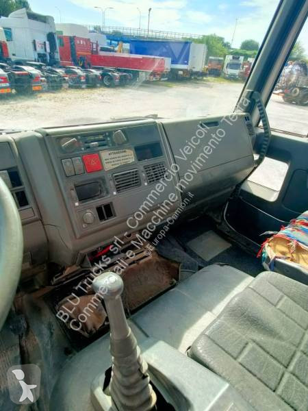 شاحنة Iveco