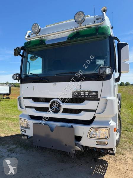 Камион Mercedes