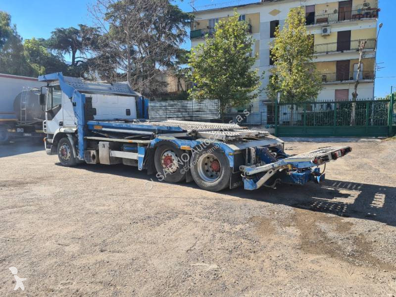 شاحنة Iveco