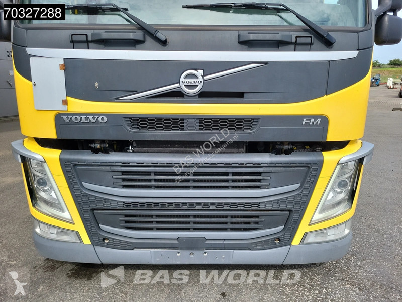 شاحنة Volvo 450  6X2 7,63m Box Retarder Full...