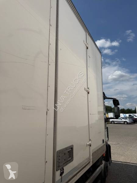 شاحنة Iveco