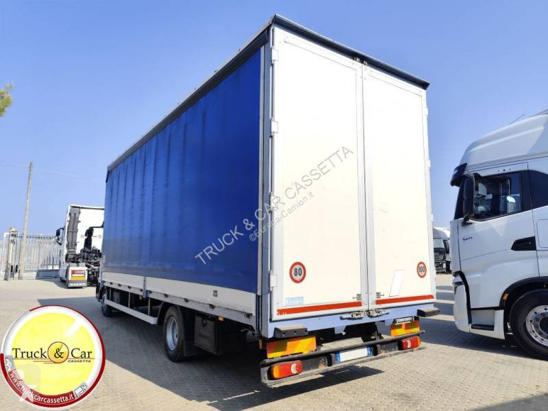 شاحنة Iveco