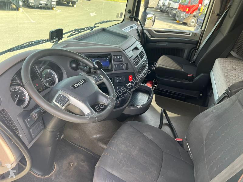 Camion DAF 530