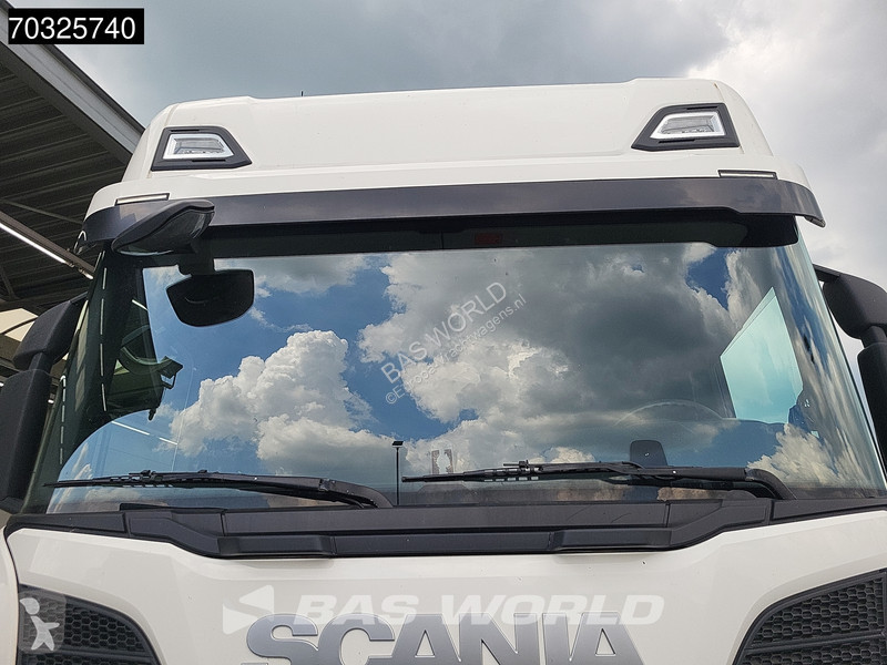 شاحنة Scania 560  6X2 etarder Full Air Euro 6