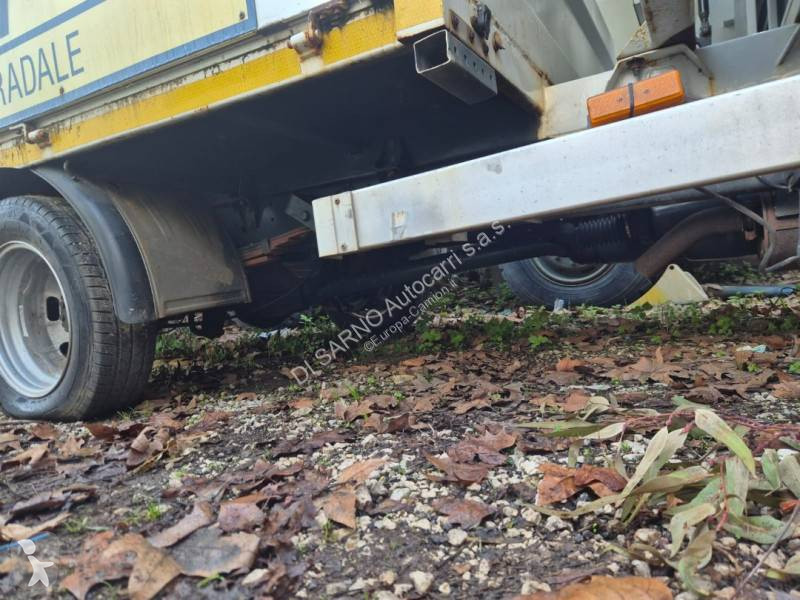 شاحنة Iveco