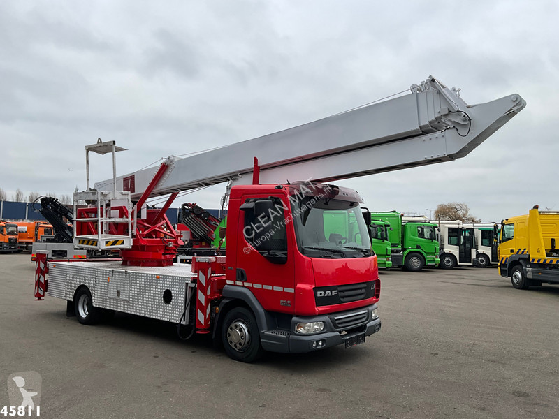 شاحنة DAF CF 220 Klaas 34 meter Dachdeckerkran