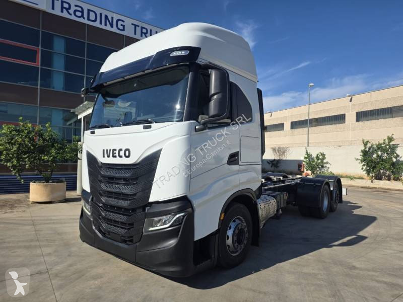 شاحنة Iveco