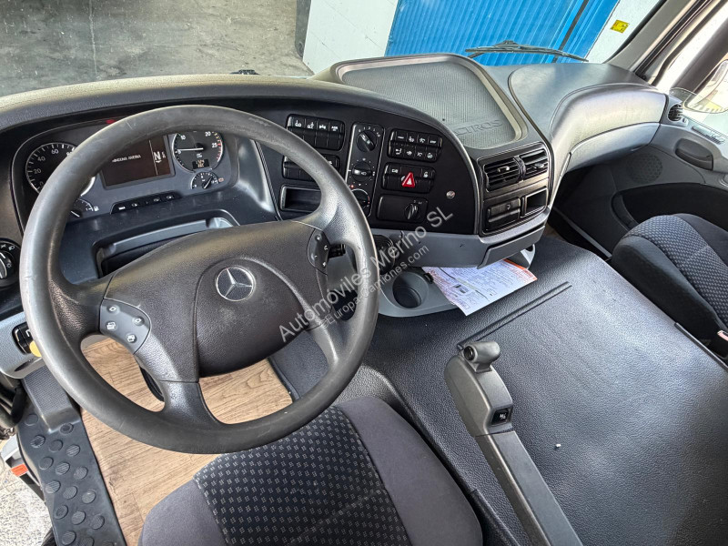 شاحنة Mercedes ACTROS 2532