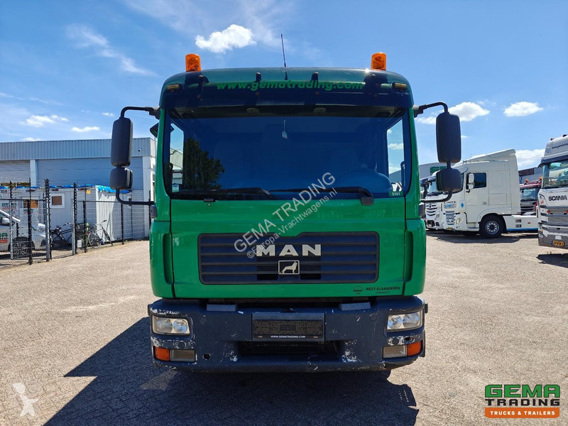 شاحنة MAN 12.240 4x2 Sleeper Cab Euro3 - 6 CIL...