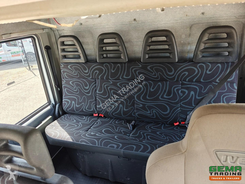 شاحنة Iveco 140E25 EuroCargo 4x2 Double Cab...