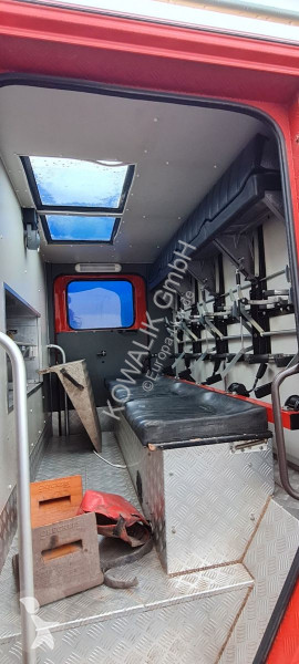 شاحنة MAN Feuerwehr 6x6 Tanklöschfahrzeug 4500/500