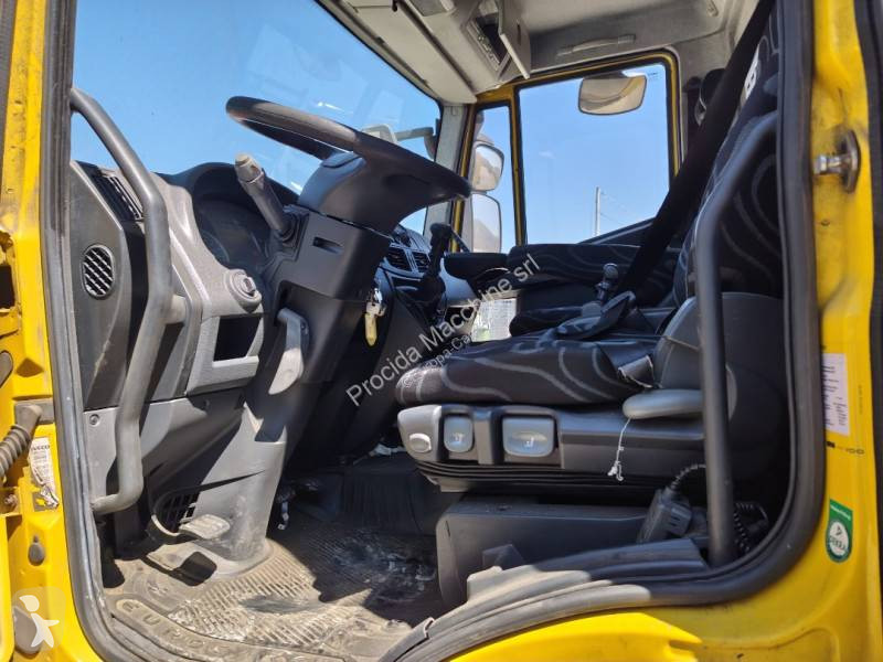 شاحنة Iveco