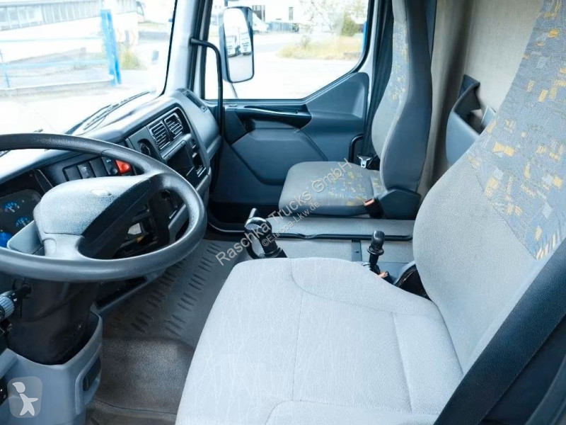 Camion Renault Midlun 220dci...