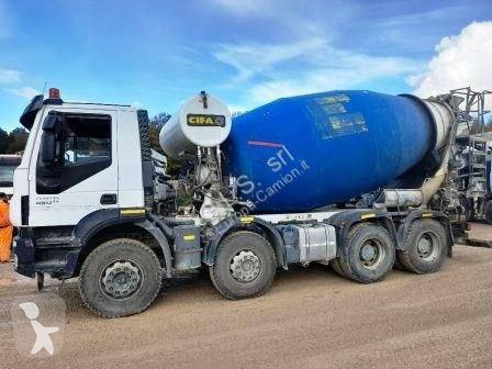 شاحنة Iveco