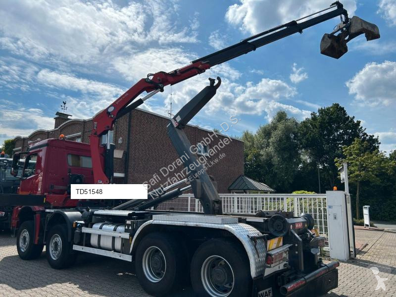 Camion Mercedes 2430