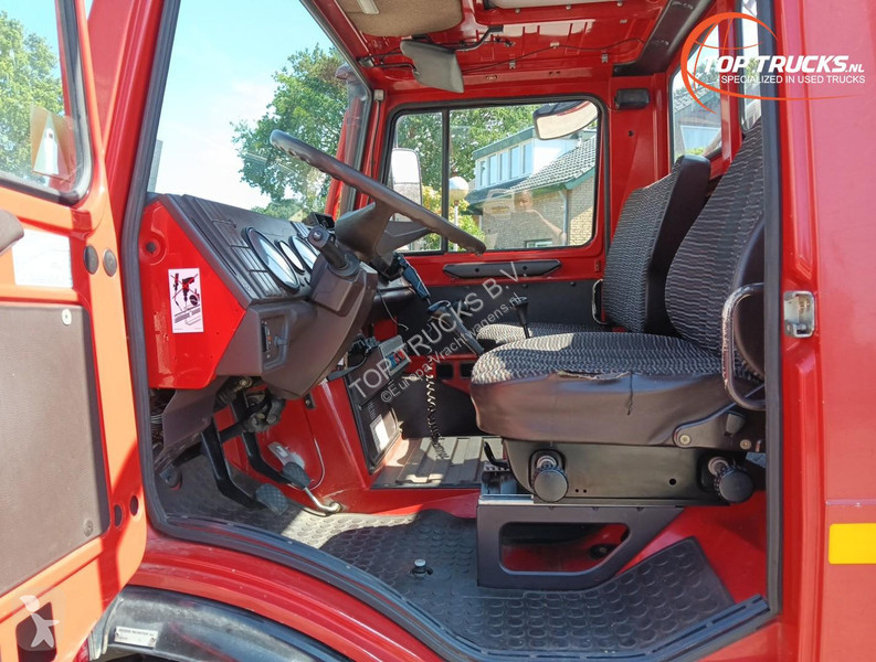 Camion Mercedes U 1200 4x4 -1,150 liter water...