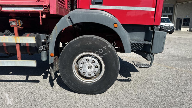 شاحنة Iveco 100E21 4X4