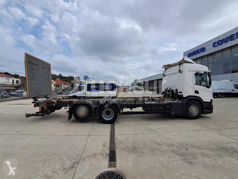 شاحنة Scania ejes 6x2*4 500.26 CHASIS