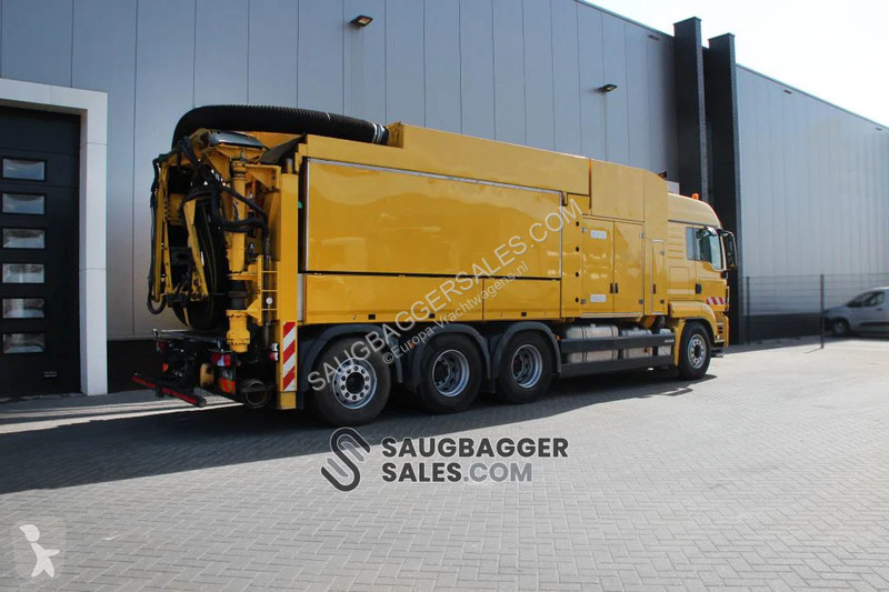شاحنة MAN MTS 2012 Saugbagger
