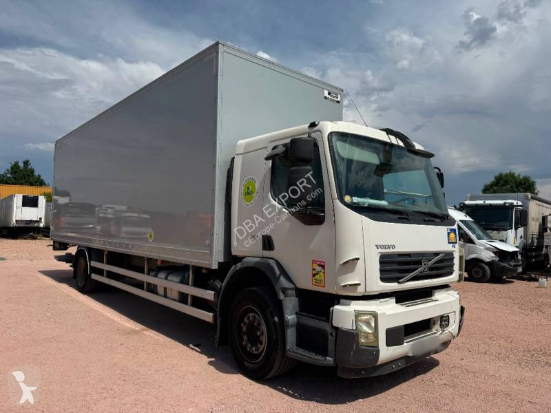 شاحنة Volvo