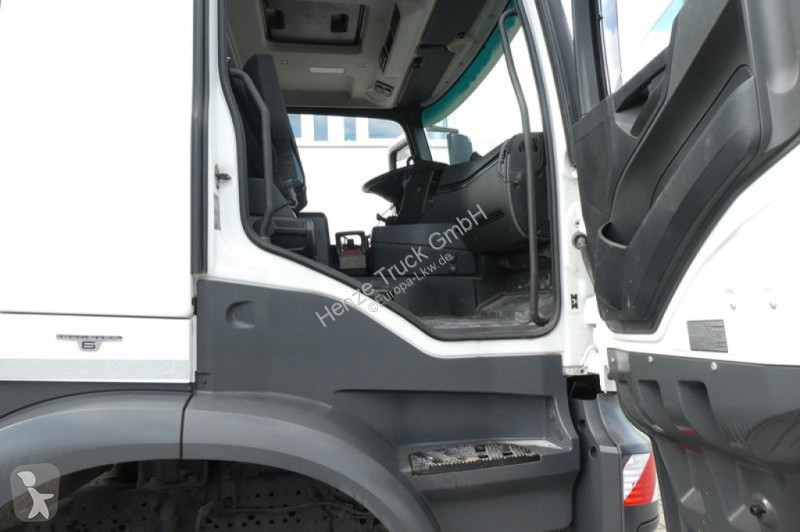 Camion Mercedes Arocs 3540 8x4 Betonpumpe...