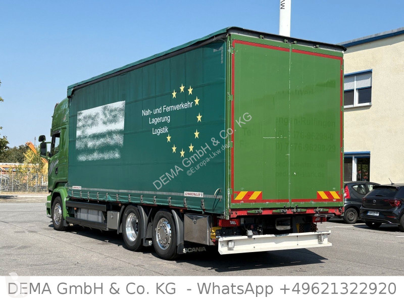 Camión Scania...
