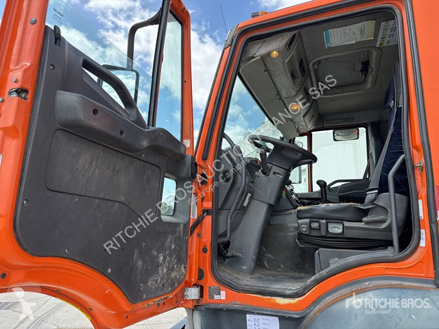 Камион Iveco 310