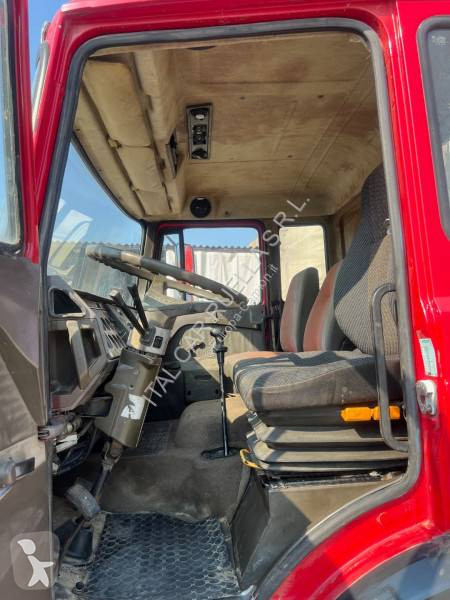 شاحنة Iveco
