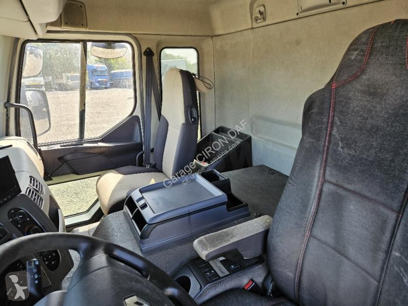 شاحنة Renault 370 DXI