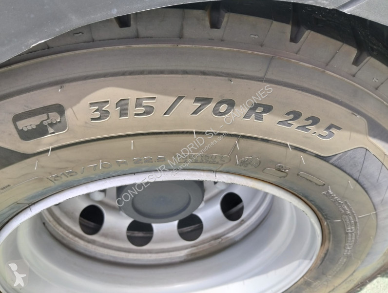 شاحنة Volvo  460 I-SAVE