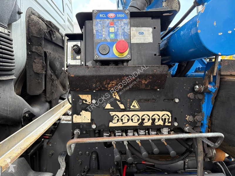 شاحنة Volvo 12380 + HMF 2220 K5 + 8X4 STEERING...