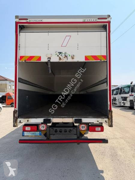 شاحنة Iveco
